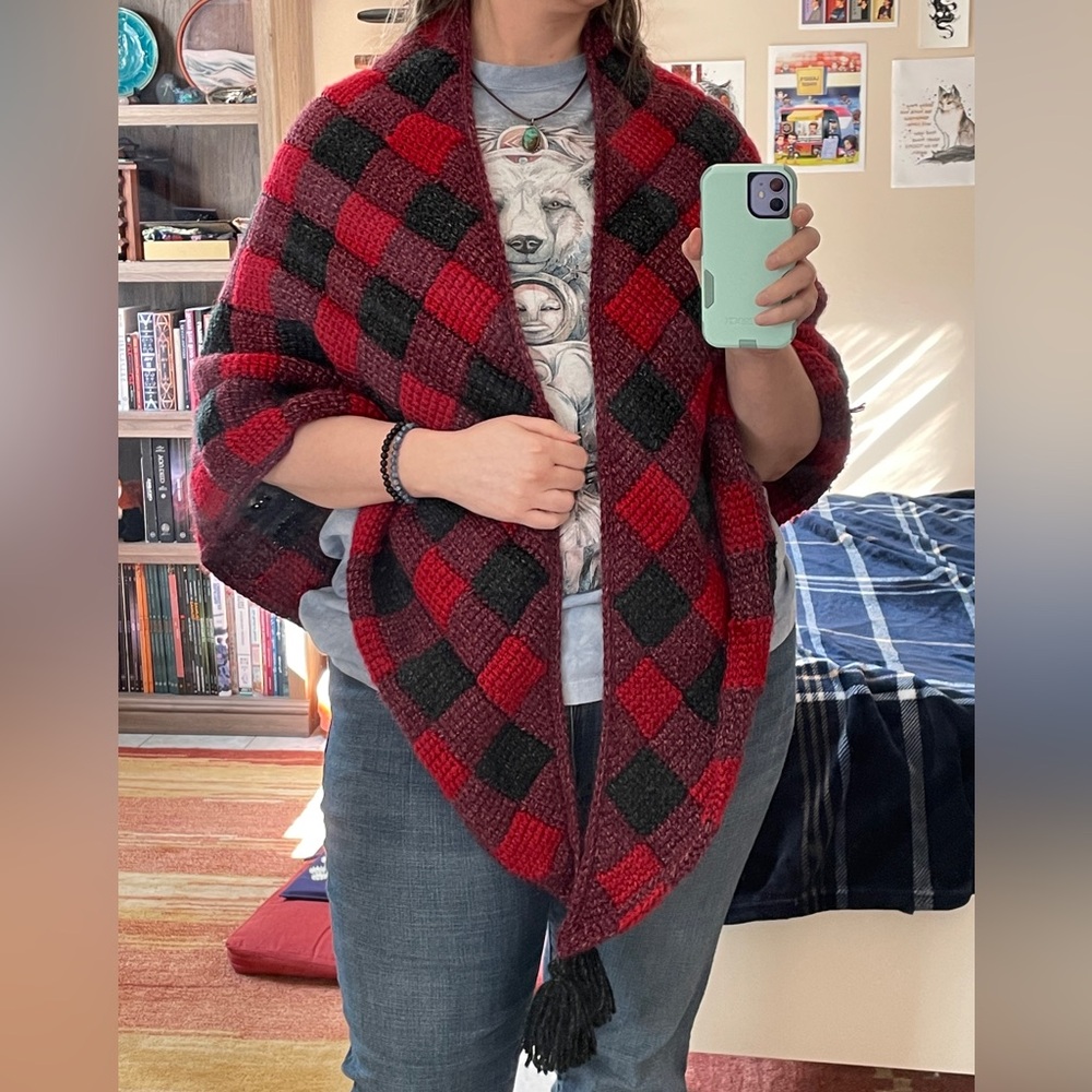 Handmade crochet buffalo plaid oversized shawl wrap acrylic